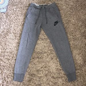 Nike joggers